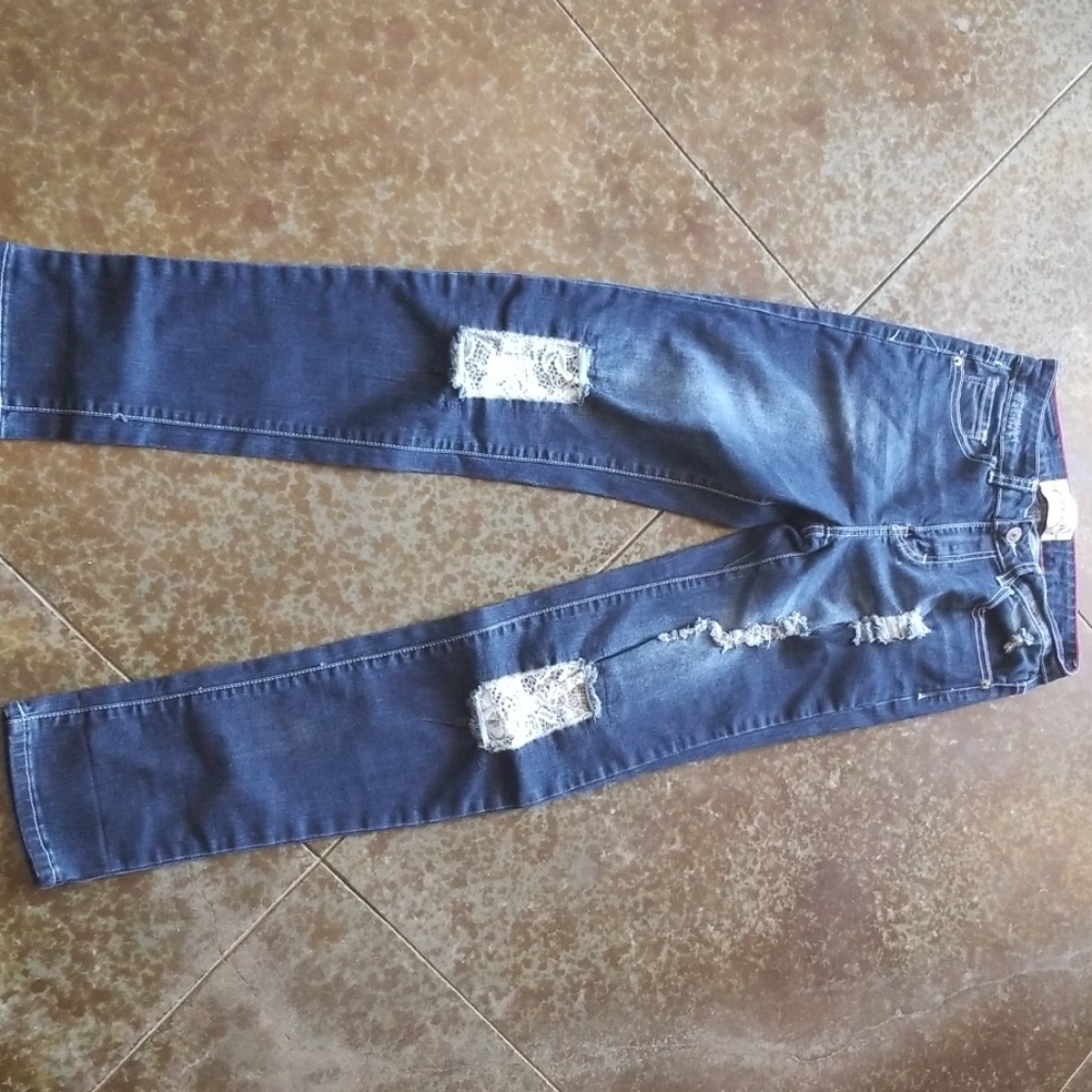 L&B Jeans with lace